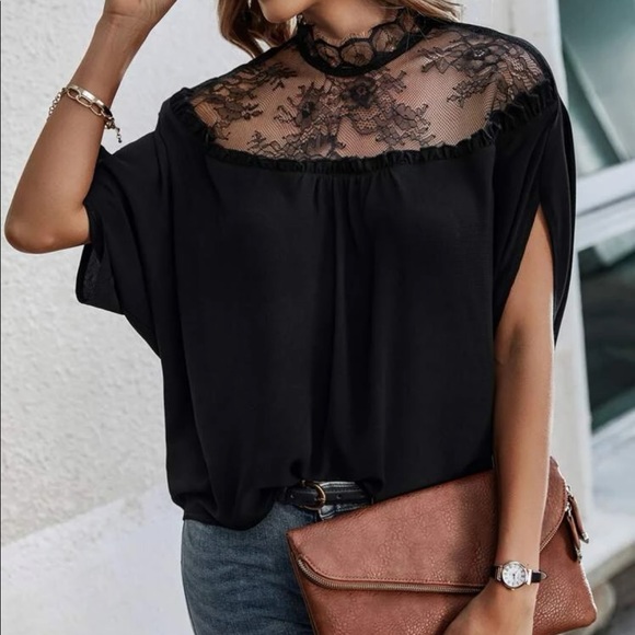 Black lace contrast blouse - Picture 2 of 4